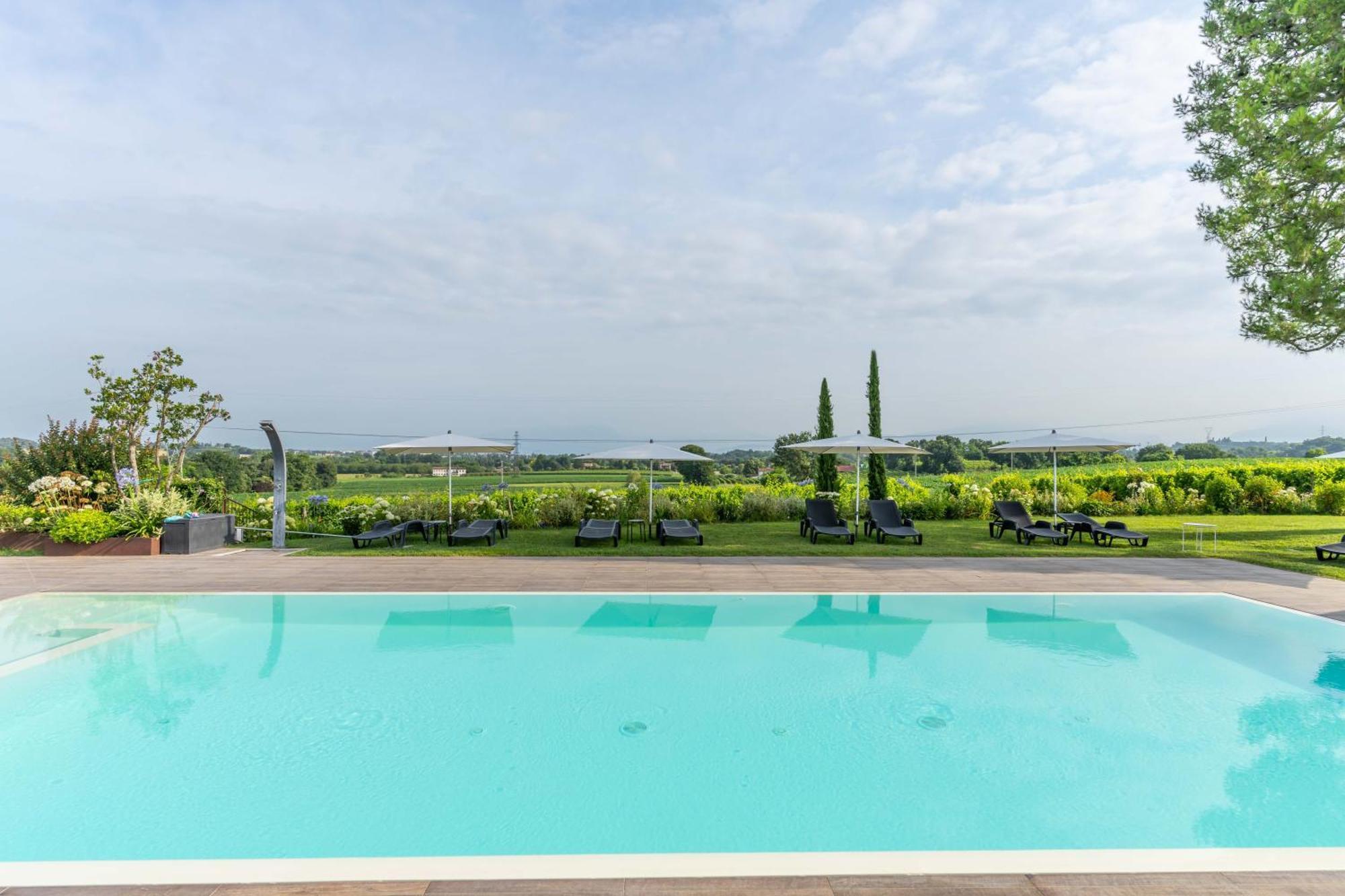 Agriturismo Colle Dei Pivi Ponti sul Mincio Dış mekan fotoğraf