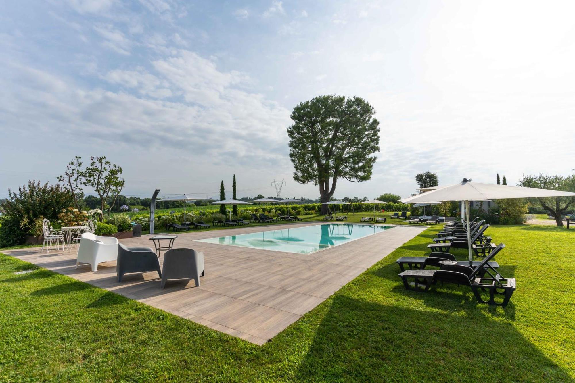 Agriturismo Colle Dei Pivi Ponti sul Mincio Dış mekan fotoğraf