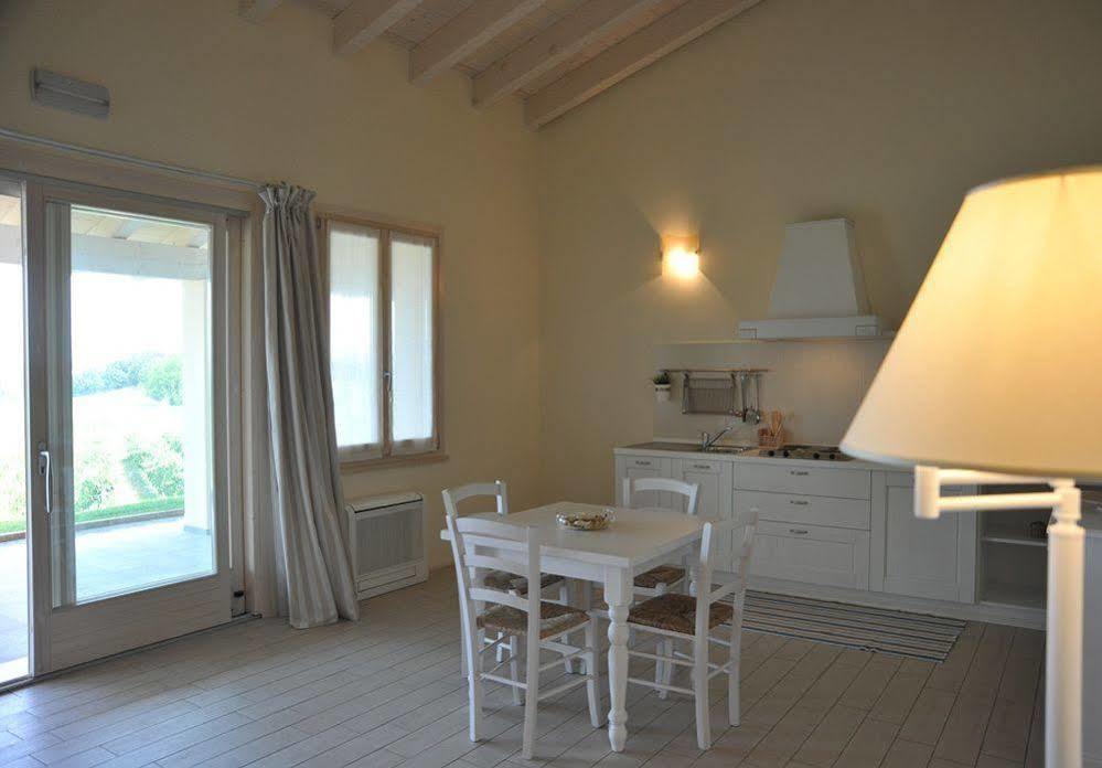 Agriturismo Colle Dei Pivi Ponti sul Mincio Dış mekan fotoğraf